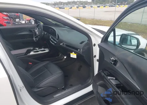 2024 Cadillac Lyriq Tech W/1Sa z USA, uszkodzony, nr VIN 1GYKPMRK9RZ123962